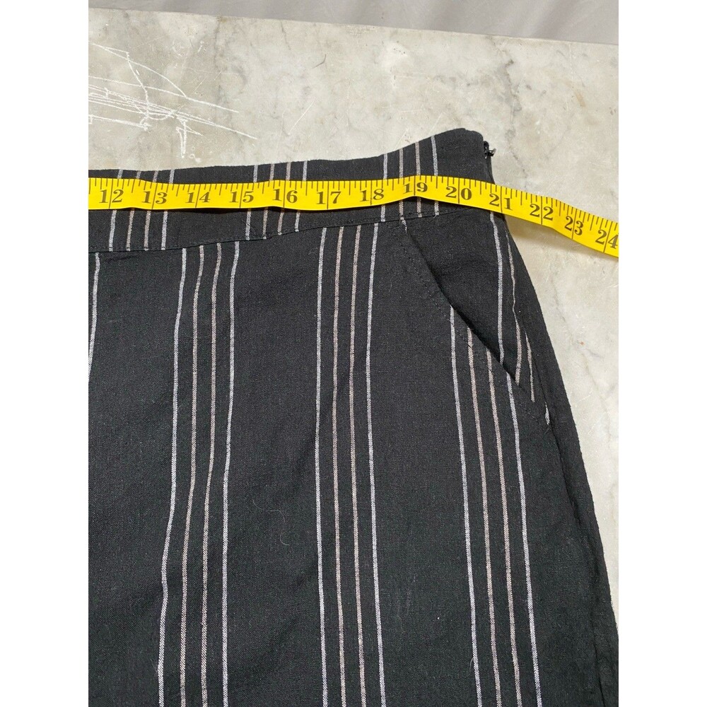 Torrid Linen Blend Capris Women’s 18 Black Pockets Elastic Waist - Picture 4 of 10